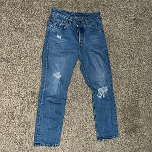 Levi’s 501 Button Fly Skinny Jeans Distressed